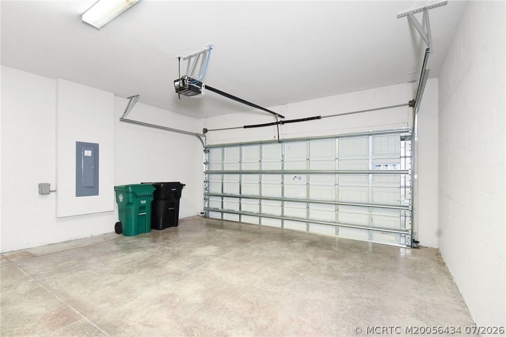 10214 SW Captiva Drive, Port Saint Lucie, FL 34987 Photo