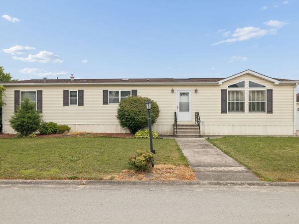 22924 S Pine Valley Drive , Frankfort, IL 60423