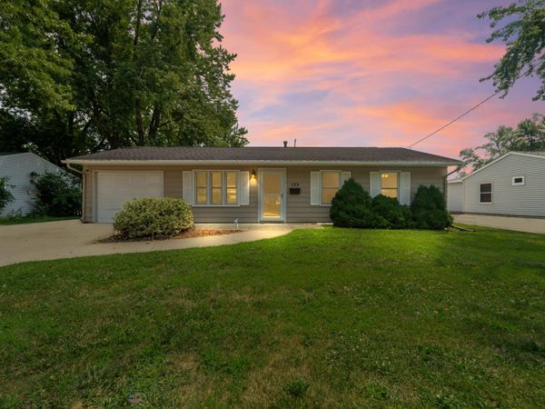 133 7th Avenue Court NE, Altoona, IA 50009