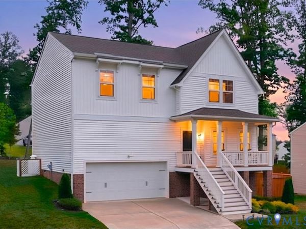 242 Central Parkway , King William, VA 23009