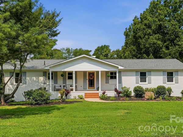 19924 Floral Lane, Cornelius, NC 28031