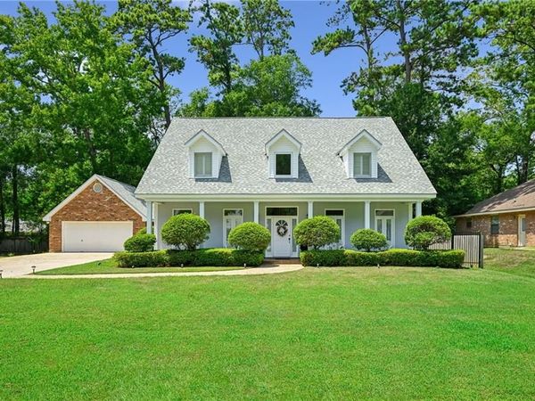 525 N LAURA Drive , Mandeville, LA 70448