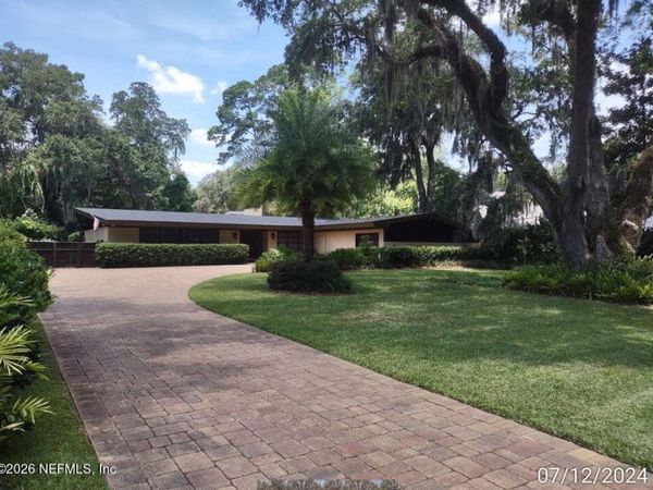 2640 HOLLY POINT Road E, Orange Park, FL 32073