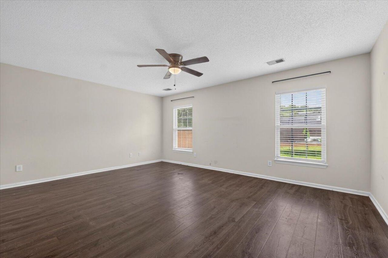 8552 Chloe Lane Photo 11