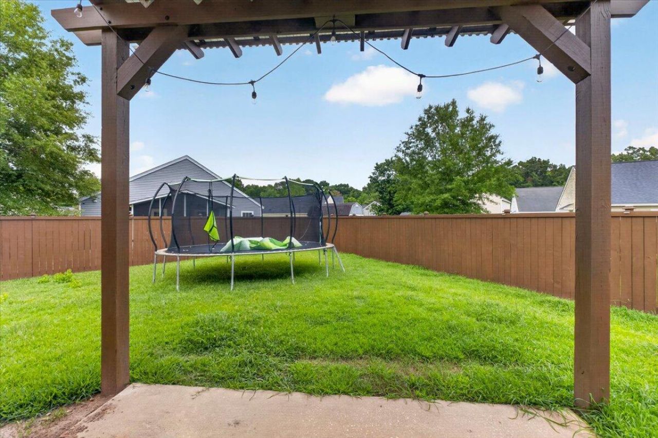 8552 Chloe Lane Photo 23