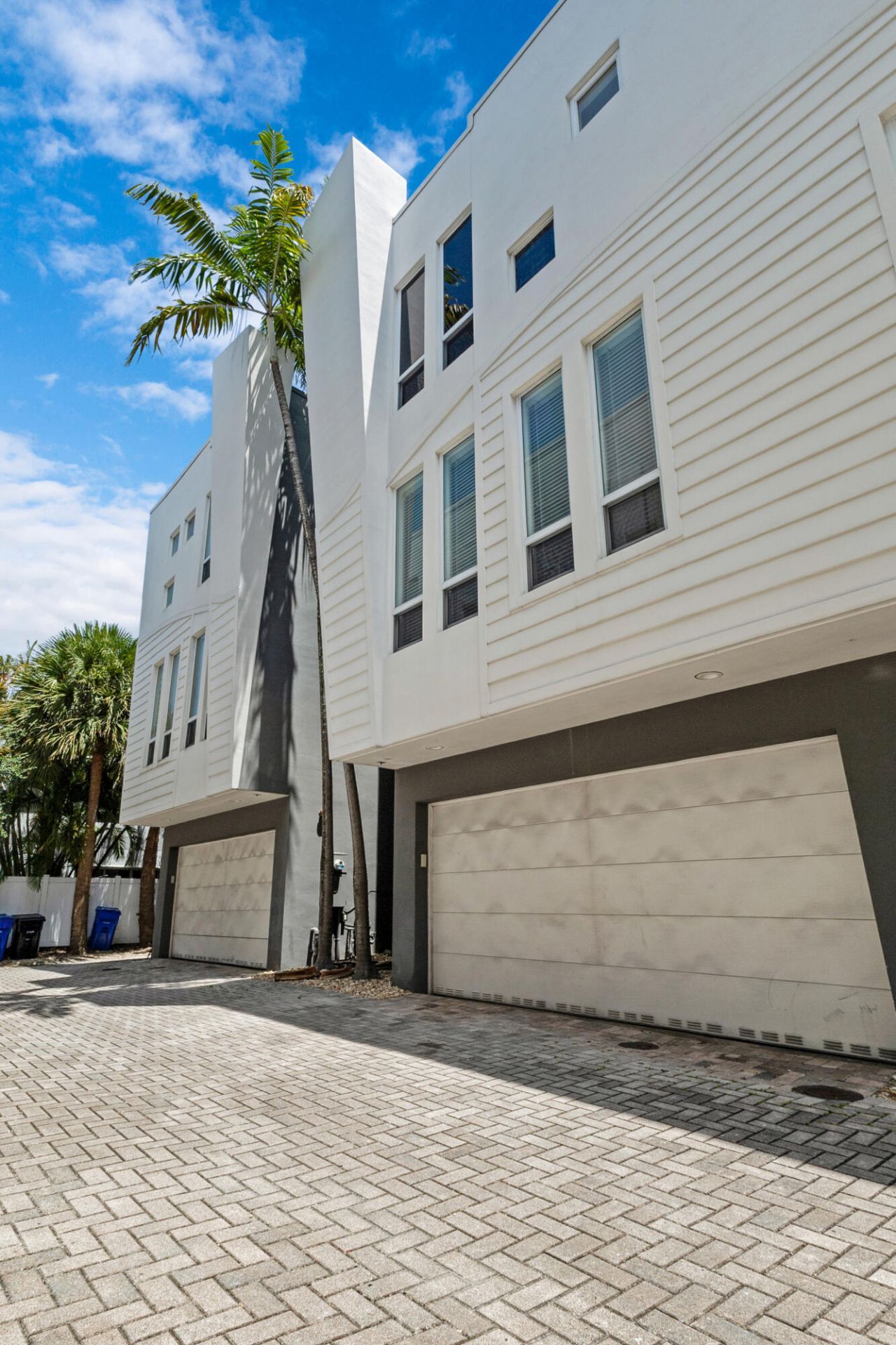 711 SE 16th Court, Fort Lauderdale, FL 33316 Photo
