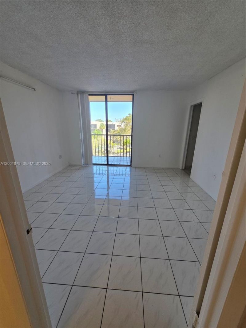 8600 SW 133rd Ave Rd , Unit 424, Miami, FL 33183 Photo