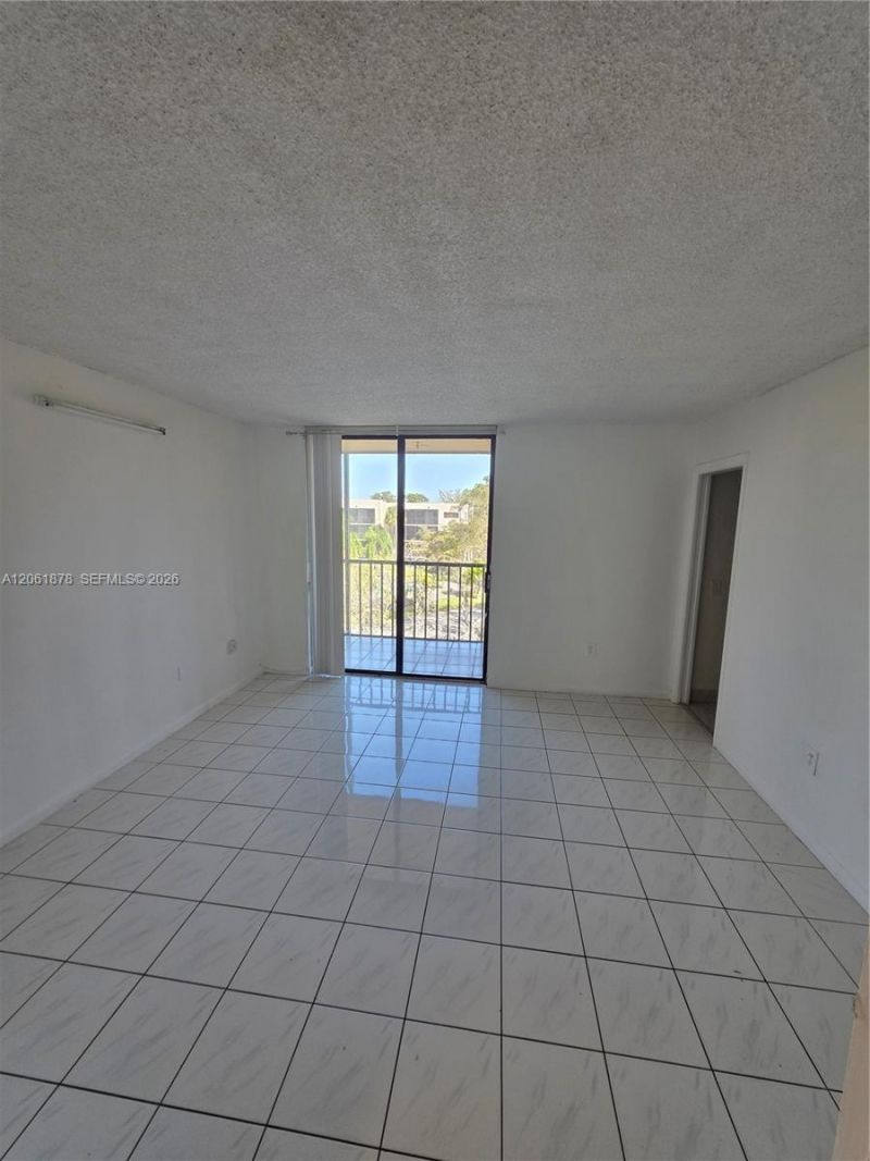 8600 SW 133rd Ave Rd , Unit 424, Miami, FL 33183 Photo