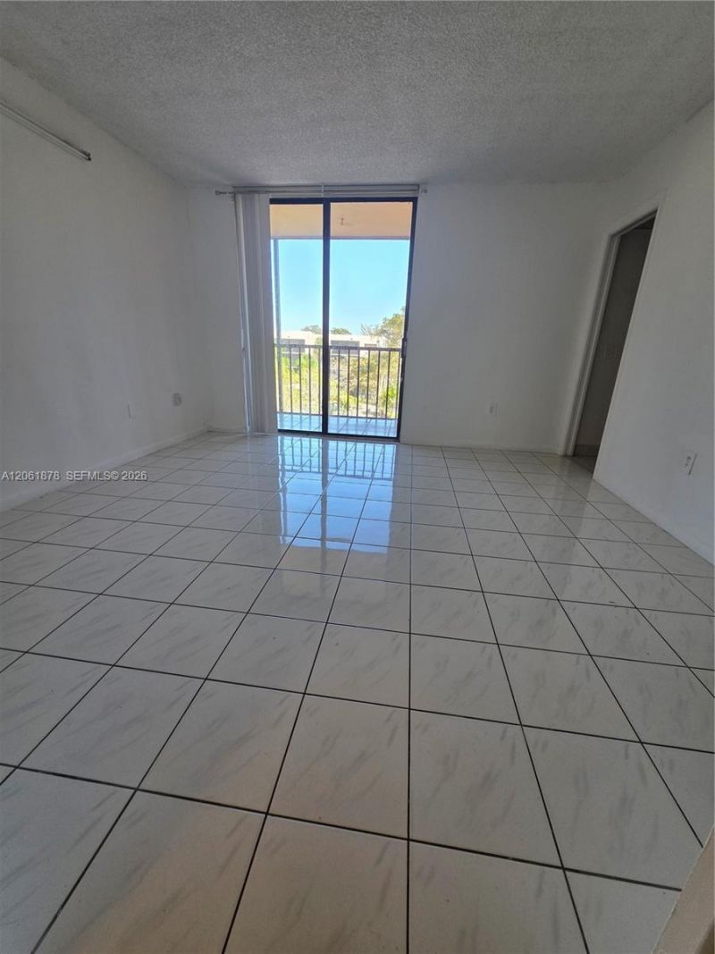 8600 SW 133rd Ave Rd , Unit 424, Miami, FL 33183 Photo