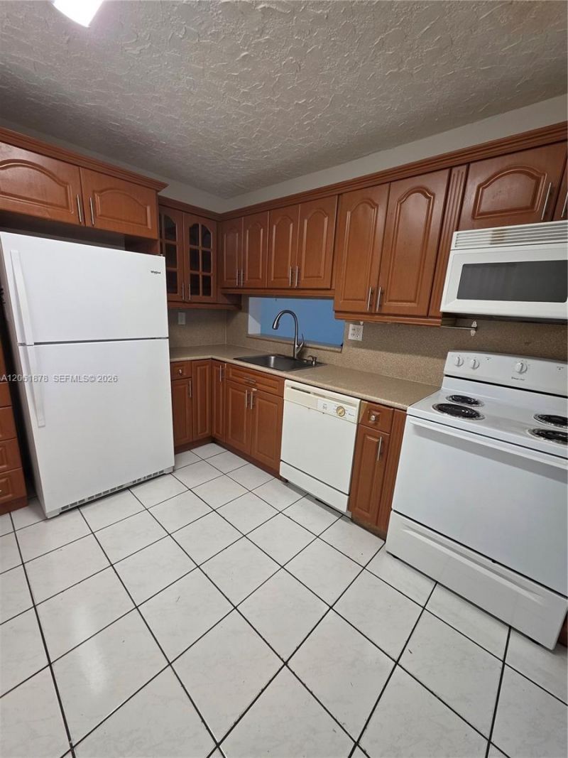 8600 SW 133rd Ave Rd , Unit 424, Miami, FL 33183 Photo