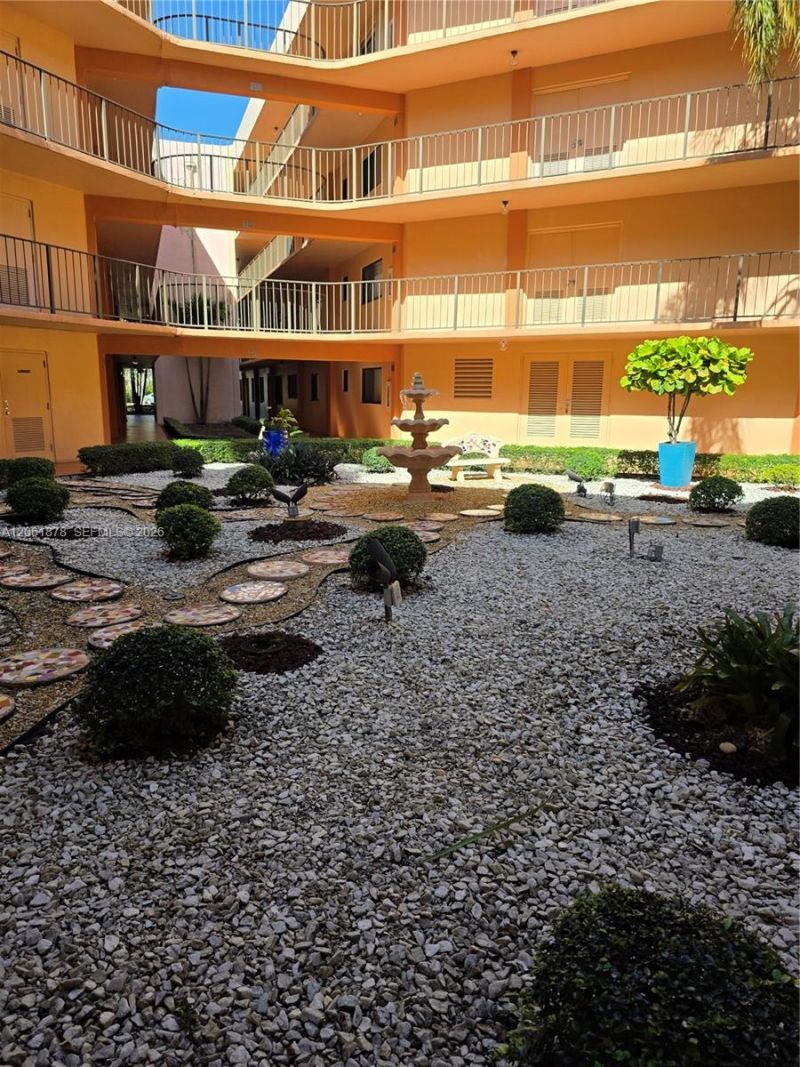 8600 SW 133rd Ave Rd , Unit 424, Miami, FL 33183 Photo