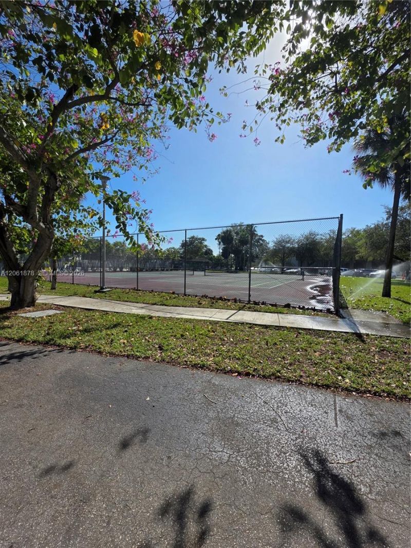 8600 SW 133rd Ave Rd , Unit 424, Miami, FL 33183 Photo