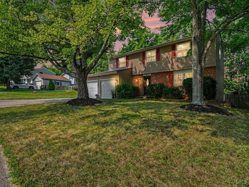 5627 Crestview Drive, Fairfield, OH 45014 Photo 1