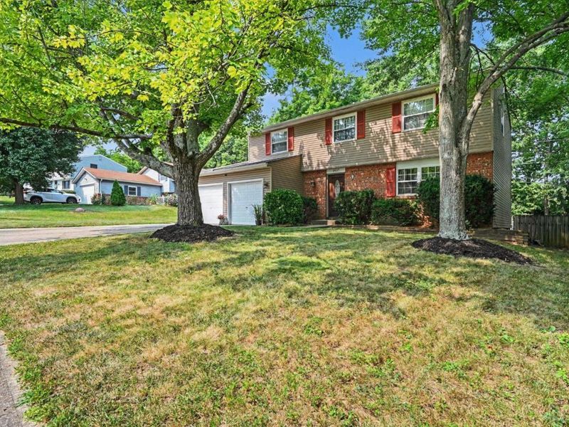 5627 Crestview Drive, Fairfield, OH 45014 Photo 2