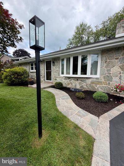 458 LEEARDEN ROAD , HERSHEY, PA 17033