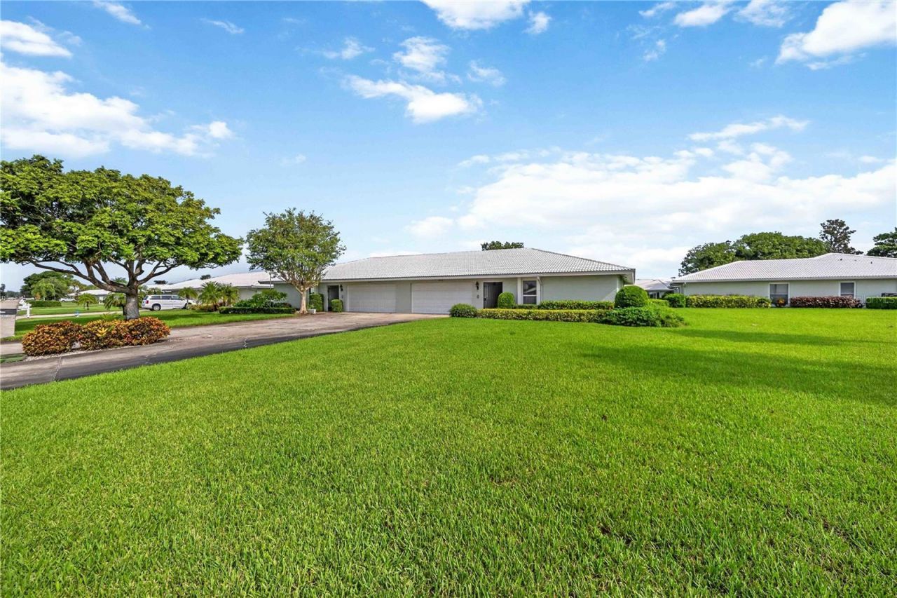 6510 11th Avenue W, Bradenton, FL 34209 Photo