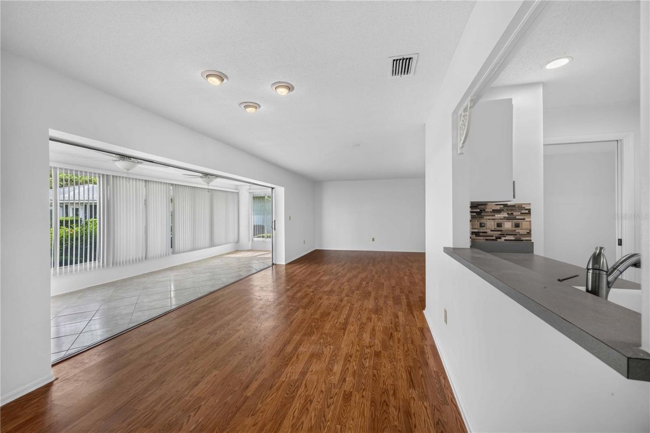 6510 11th Avenue W, Bradenton, FL 34209 Photo
