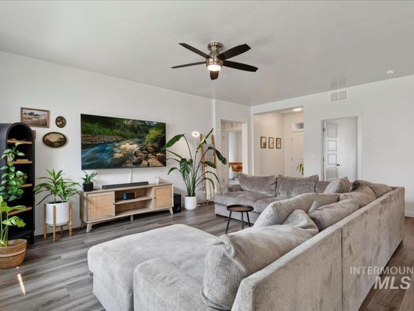 2973 W Silver River St, Meridian, ID 83646