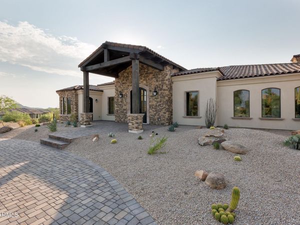 11346 E MONUMENT Drive, Scottsdale, AZ 85262