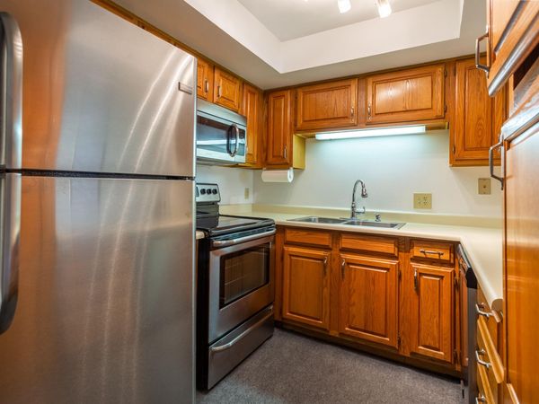 10330 W THUNDERBIRD Boulevard, Unit C107b, Sun City, AZ 85351
