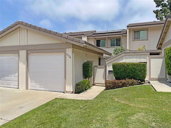 11124 Poblado, San Diego, CA 92127