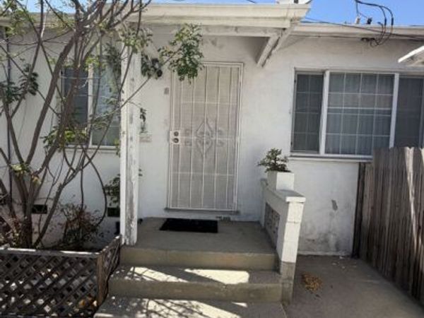 1840 10th Street, Unit B, Santa Monica, CA 90404