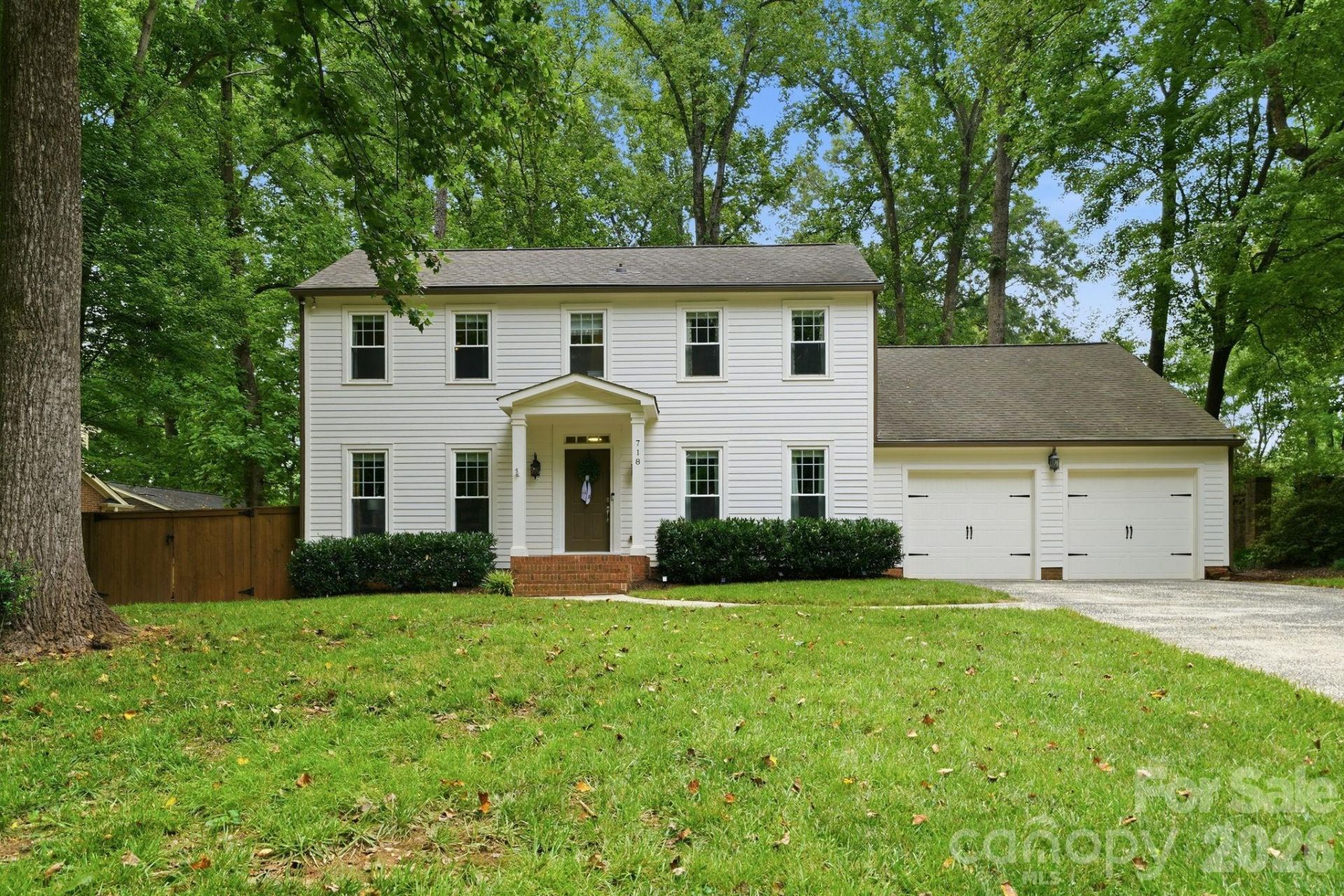718 Ashmeade Road, Charlotte, NC 28211 Main Photo
