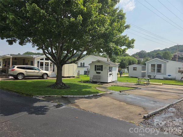 39 Polka Lane , Waynesville, NC 28785