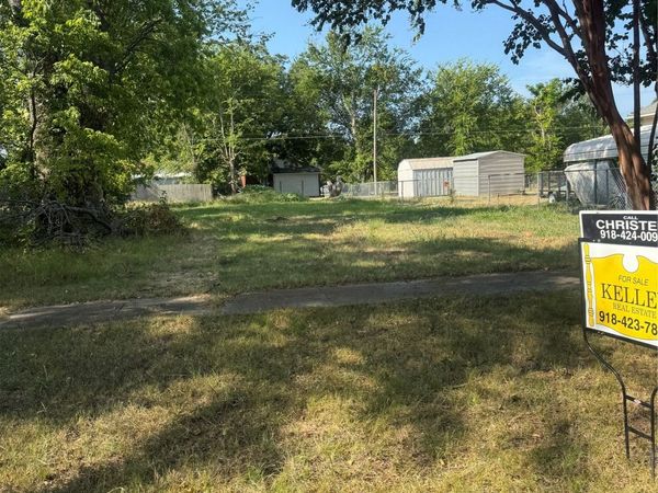 232 Chickasaw West Avenue , McAlester, OK 74501