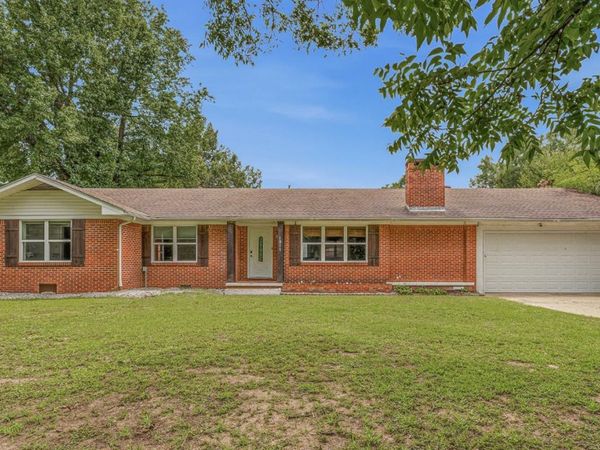 1011 Highgway 18, Lake City, AR 72437