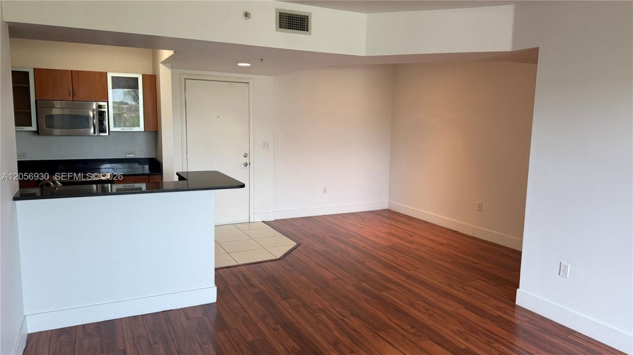 2775 NE 187th St , Unit 316, Aventura, FL 33180 Photo