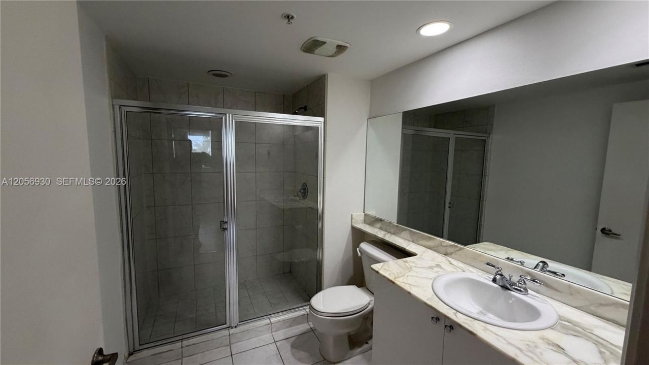 2775 NE 187th St , Unit 316, Aventura, FL 33180 Photo