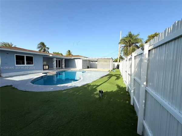 7190 SW 13th St, Unit 1, Pembroke Pines, FL 33023