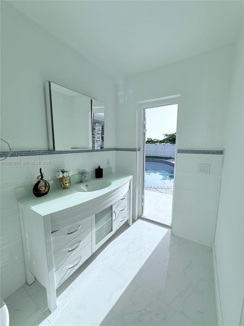 7190 SW 13th St, Unit 1, Pembroke Pines, FL 33023 Photo