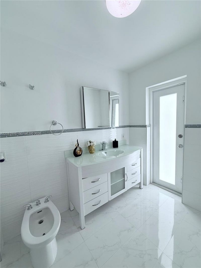 7190 SW 13th St, Unit 1, Pembroke Pines, FL 33023 Photo