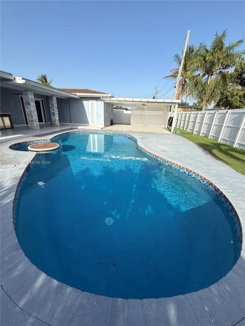 7190 SW 13th St, Unit 1, Pembroke Pines, FL 33023 Photo
