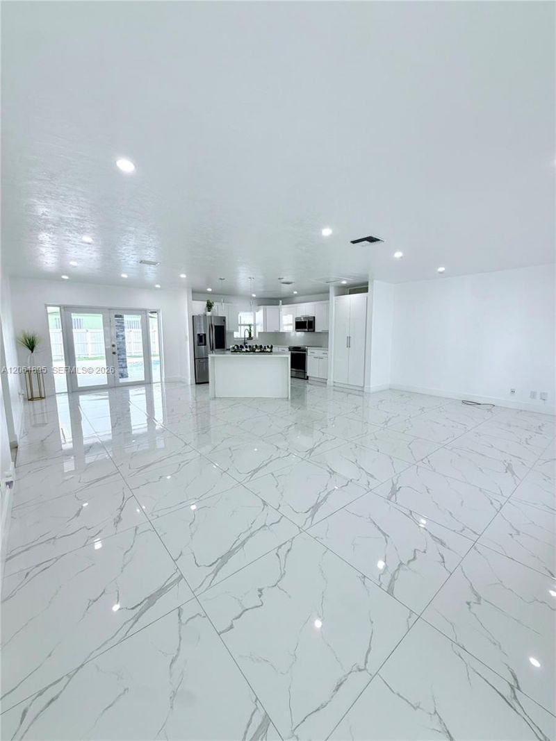 7190 SW 13th St, Unit 1, Pembroke Pines, FL 33023 Photo