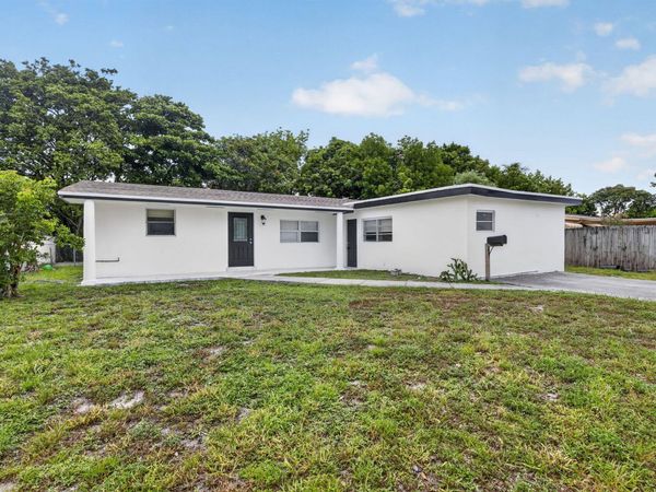 1111 SW 31ST Avenue, Fort Lauderdale, FL 33312