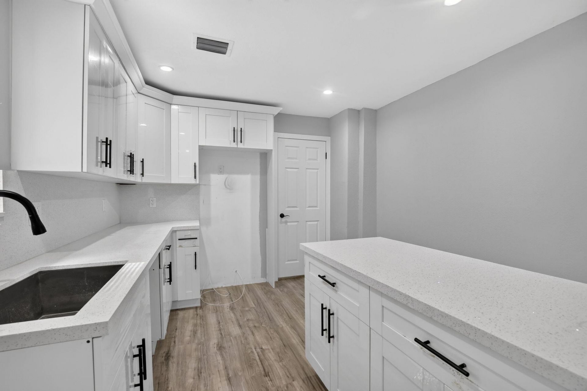 1111 SW 31st Avenue, Fort Lauderdale, FL 33312 Photo