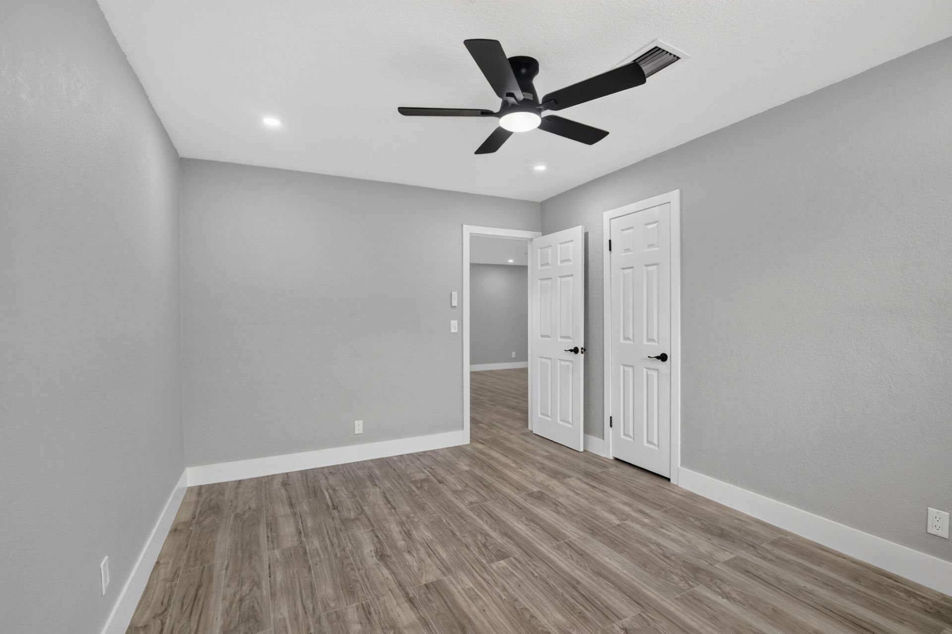 1111 SW 31st Avenue, Fort Lauderdale, FL 33312 Photo