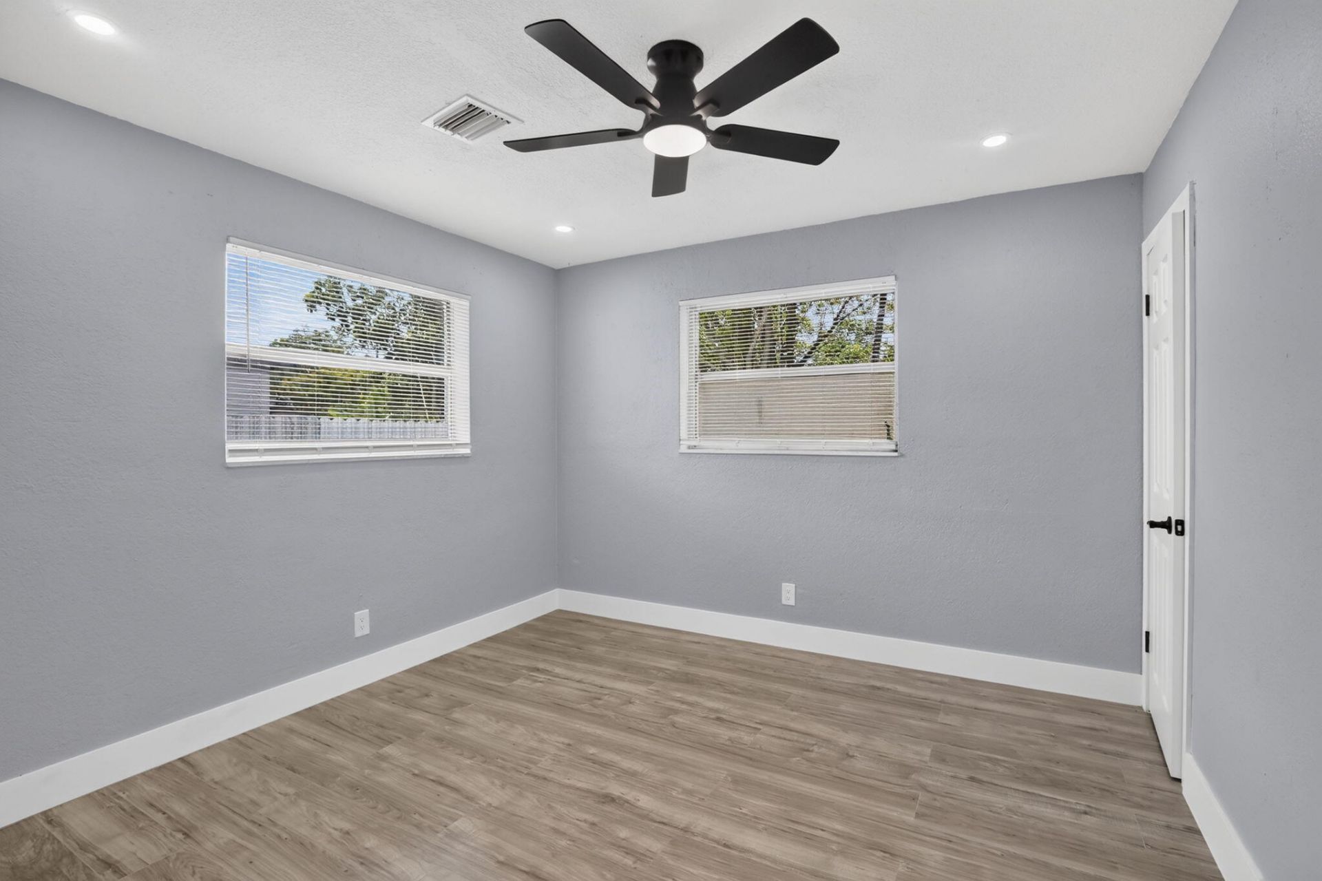 1111 SW 31st Avenue, Fort Lauderdale, FL 33312 Photo