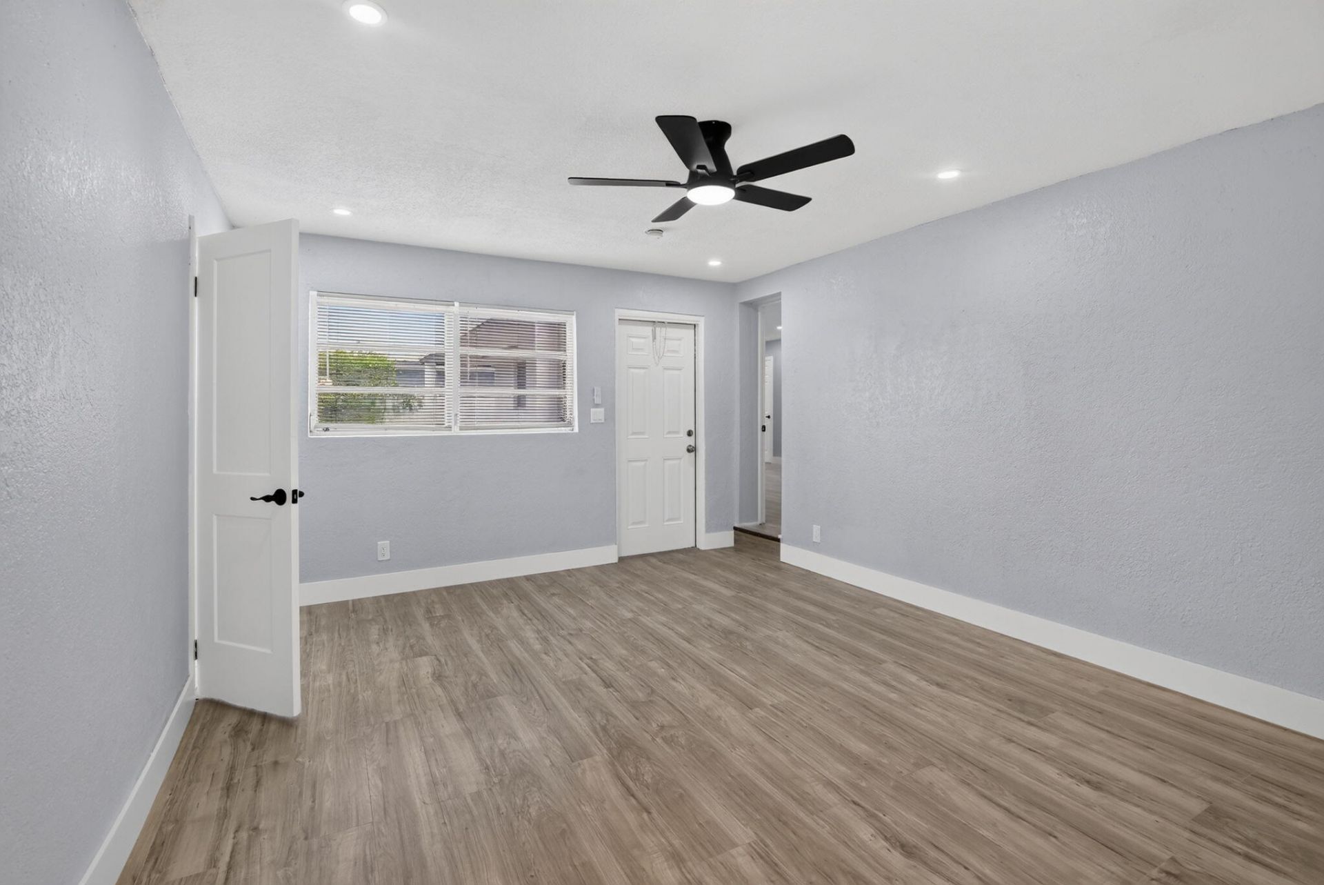 1111 SW 31st Avenue, Fort Lauderdale, FL 33312 Photo