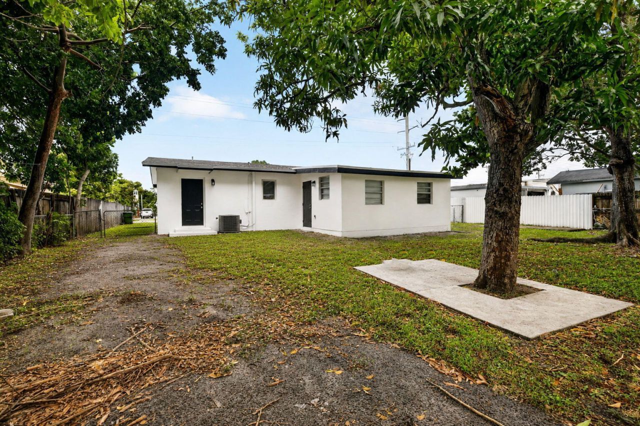 1111 SW 31st Avenue, Fort Lauderdale, FL 33312 Photo