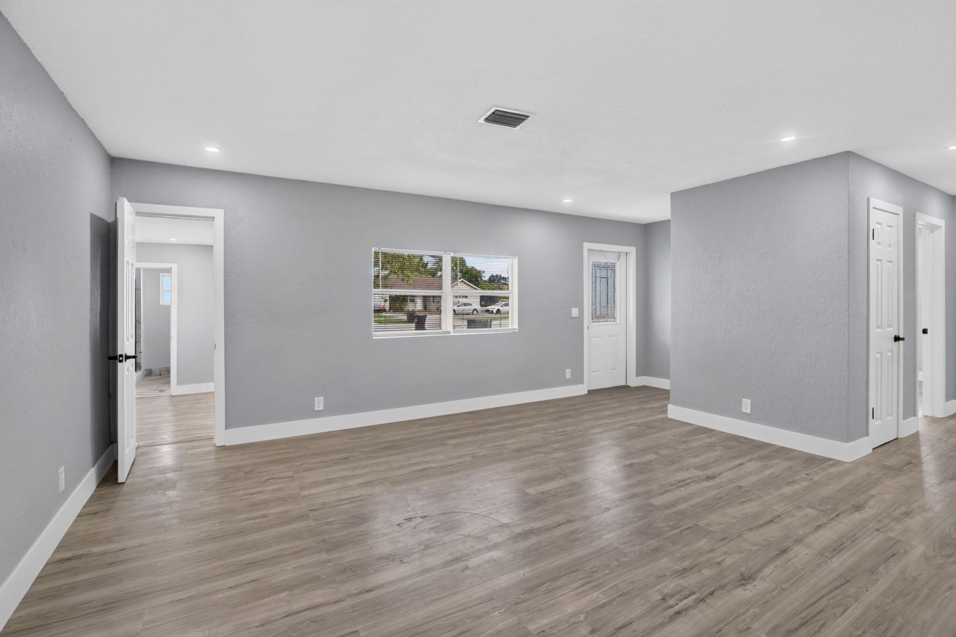1111 SW 31st Avenue, Fort Lauderdale, FL 33312 Photo