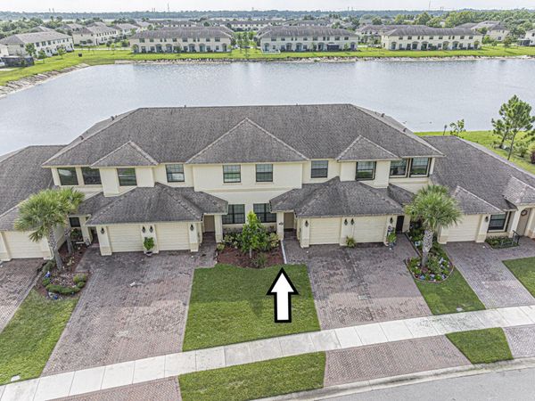 10092 W VILLA Circle, Vero Beach, FL 32966