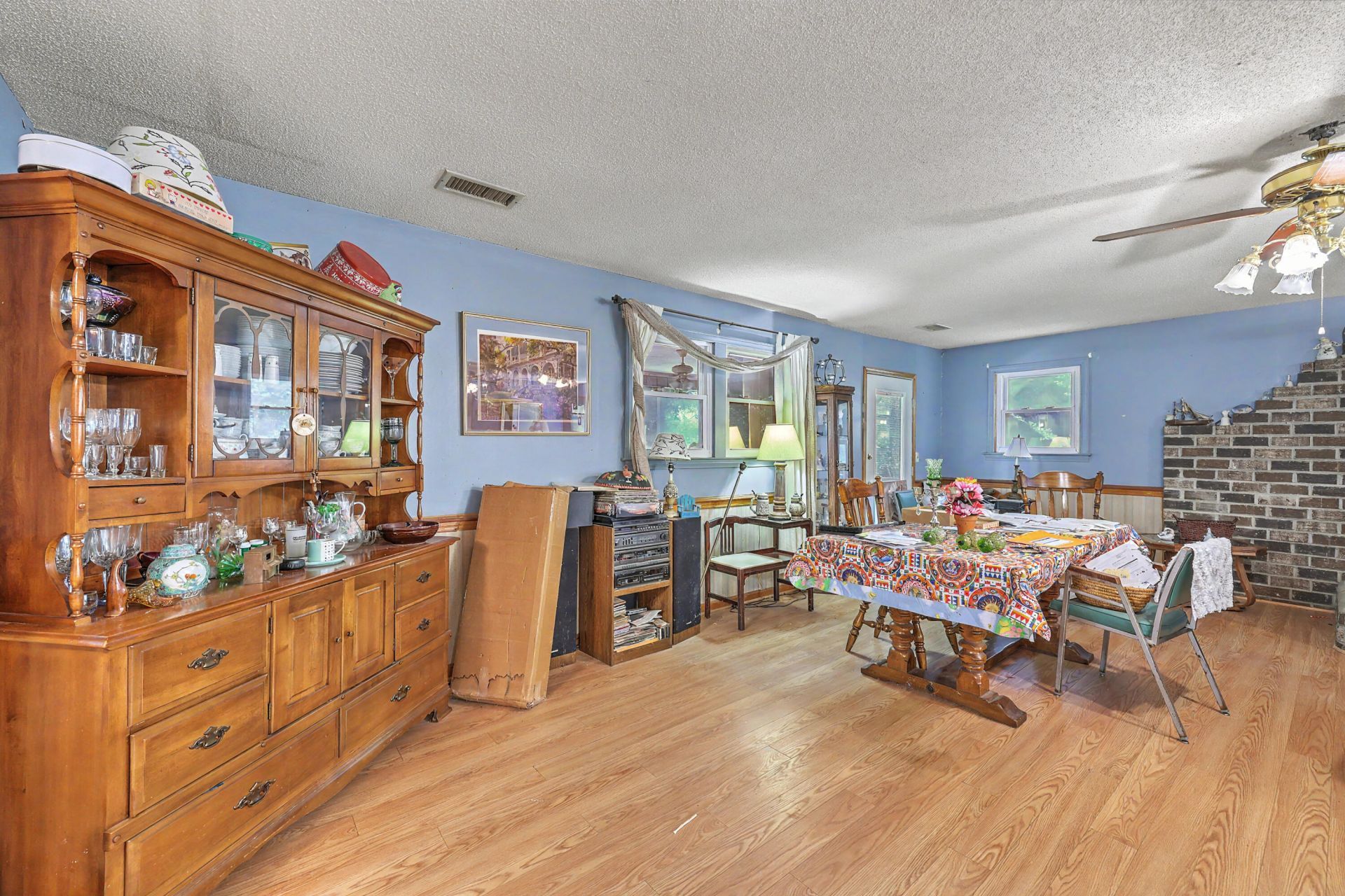 1011 Leonard Drive Photo 20