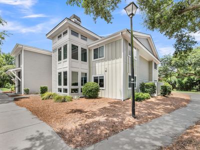 266 Alexandra, Unit 11, Mount Pleasant, SC 29464