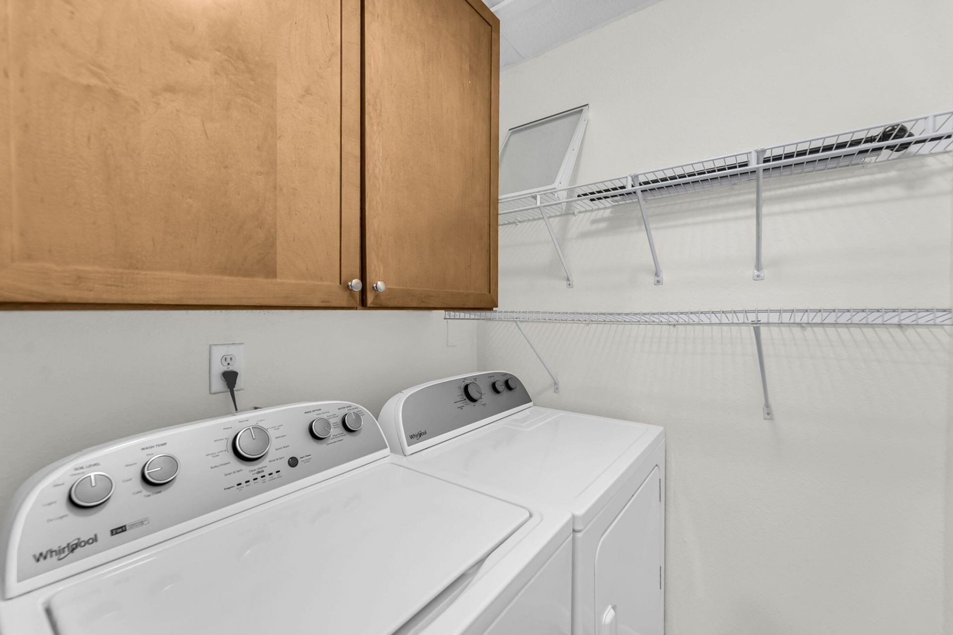 266 Alexandra Photo 15