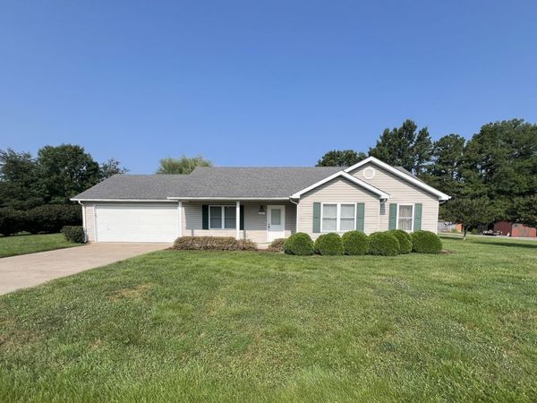 12313 Bahama Drive , Marion, IL 62959