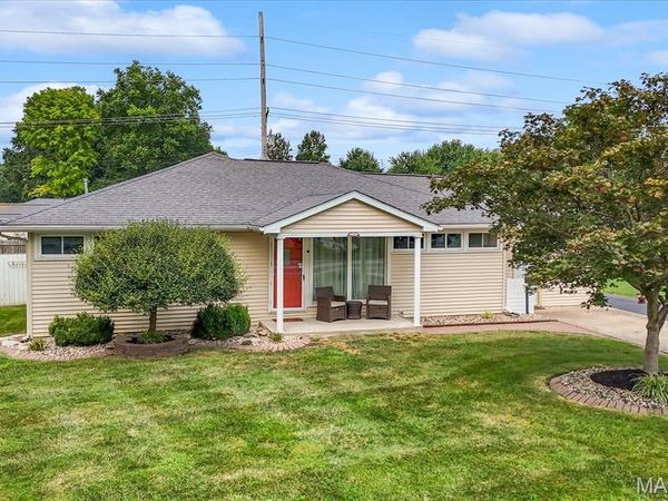 2445 Woodlawn Avenue, Granite City, IL 62040